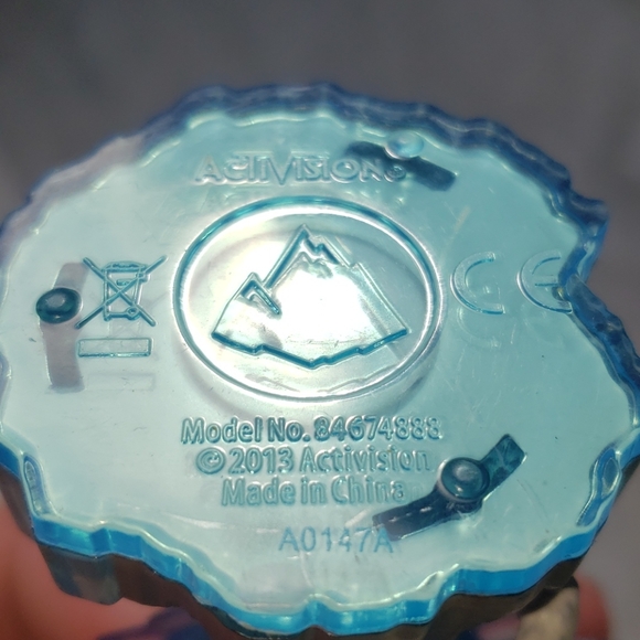 Skylanders Jet-Vac Blue Warrior Bird Eagle/Swap Force Lightcore Flashwing Figure - Picture 3 of 4